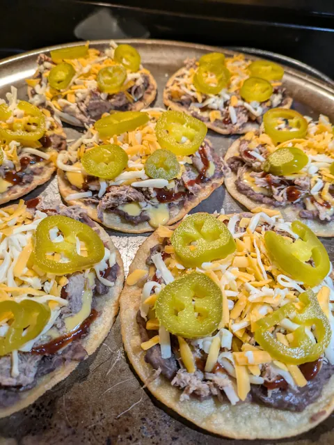 [homemade] Pulled pork nachos