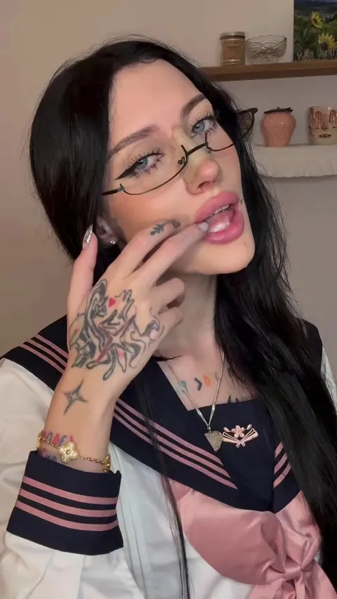 Will your boner fit in my mouth?