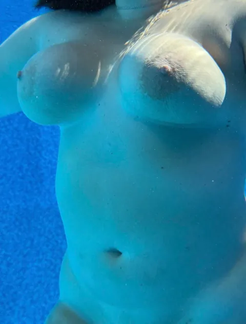 Underwater slutty fun