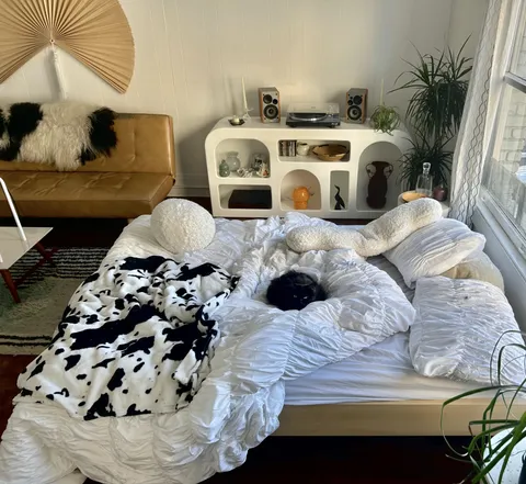 Mona and I hope you’re able to find inner peace this weekend. 