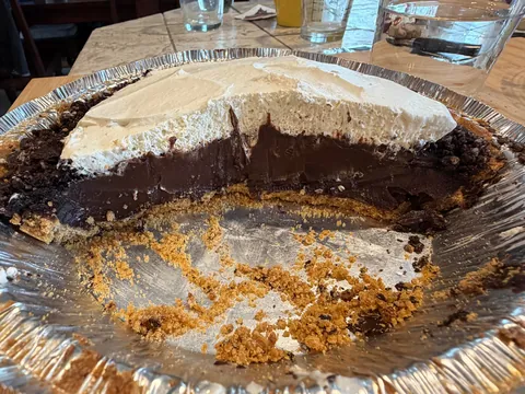 [Homemade] My Award-Winning Dairy-Free Chocolate Creme Pie!!