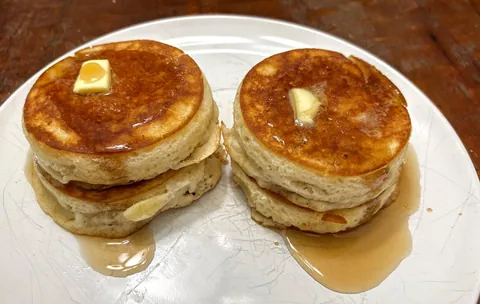 [Homemade] Thick and Fluffy Pancakes