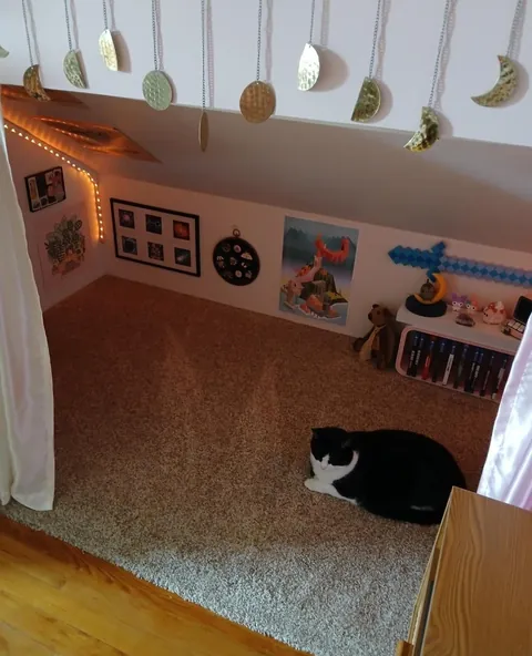 Gaming nook in the wall of my bedroom