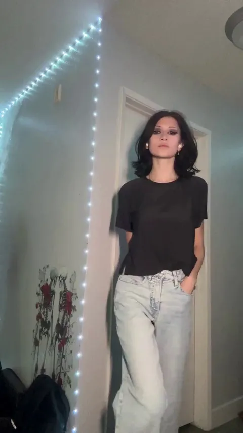 My goth body loves being naked in front of the camera