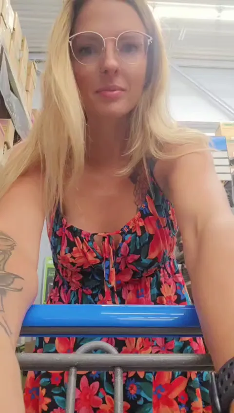 Grocery Shopping Flash