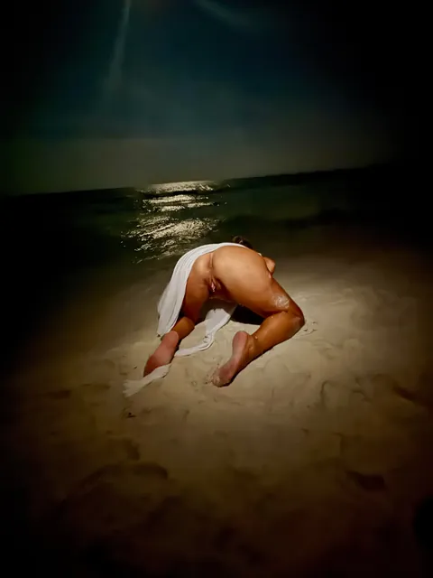 Birthday beach weekend! 57f 🩵🏝️🎊
