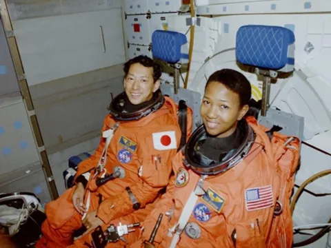 Mae Jemison: The first African American woman to go to space through NASA