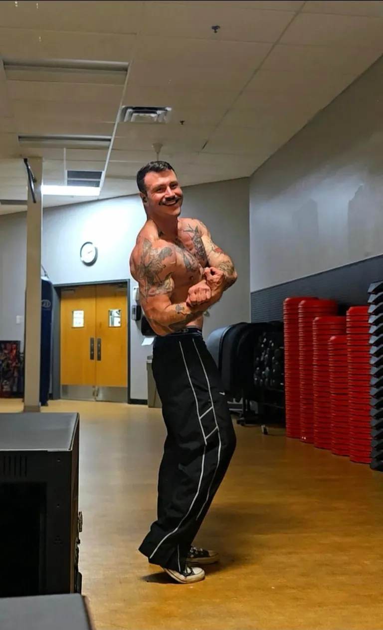 M 29 I am an adventurer, make me regret doing this!