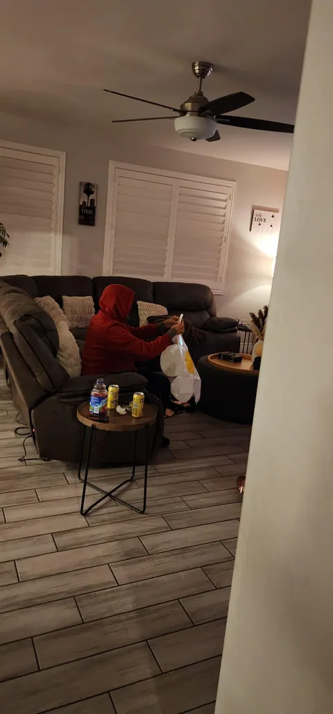 [OC] 15 years ago my parents said they'd never support my lifestyle, last night they helped me decorate for my fiancée's 30th birthday 🎂🎉🏳️‍🌈