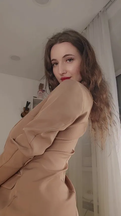 Reveals the best tits in college