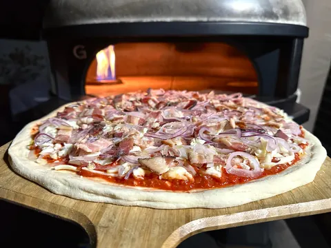 [Homemade] bacon and onion pizza