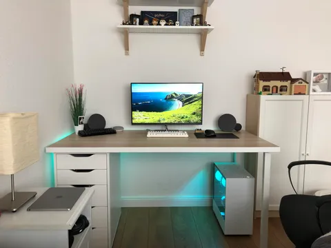 Joined years ago. Never posted until now