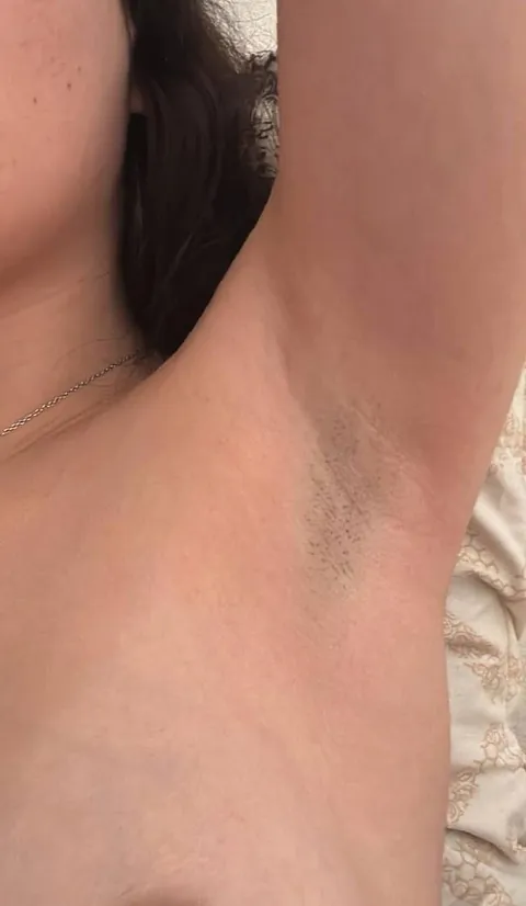 I tried to clean shaved my armpits cause when they were a bit stubby they smelled a lot when I tried to sniff them, so now you can lick them off clean since they dont smell now..