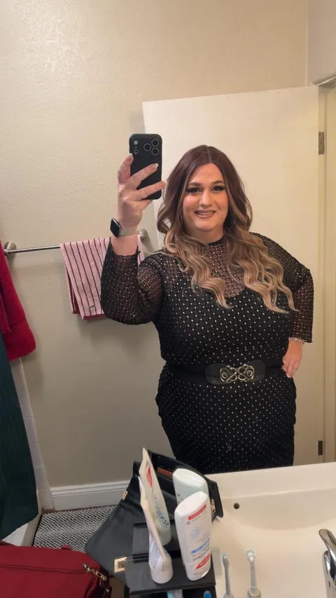 I got a makeover yesterday by a Sephora artist and she did an absolutely incredible job. By the way I’m crossdresser and you can’t even tell.