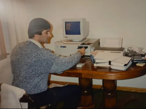 My dad’s first years in America as an immigrant (1980s)