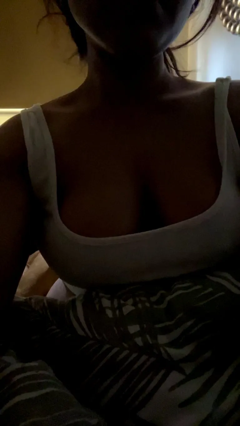 wwyd if you see this the moment you wake up ? 👀