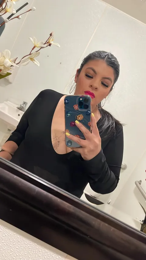 4'11 Shared Latina