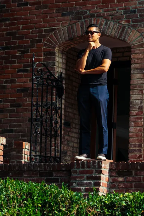 protest outside the LA mayor’s house criticized her compliance with ICE; LAPD came in droves [OC]