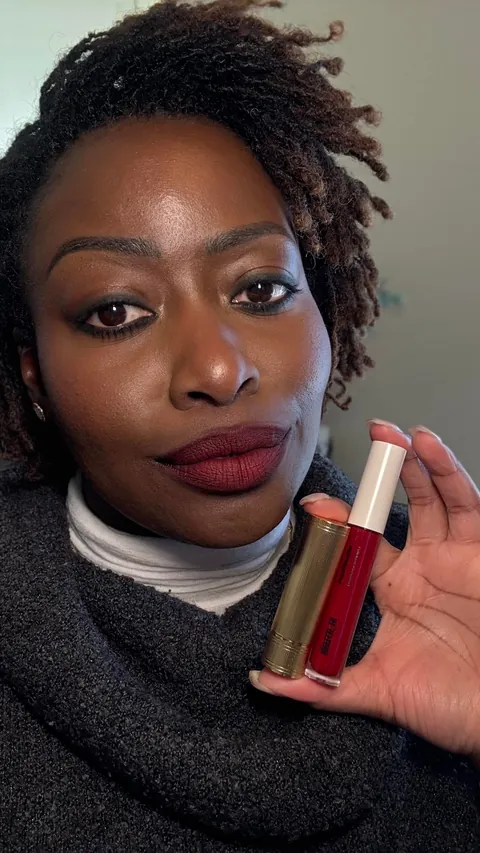 Bold eyeliner &amp; Bold lips today