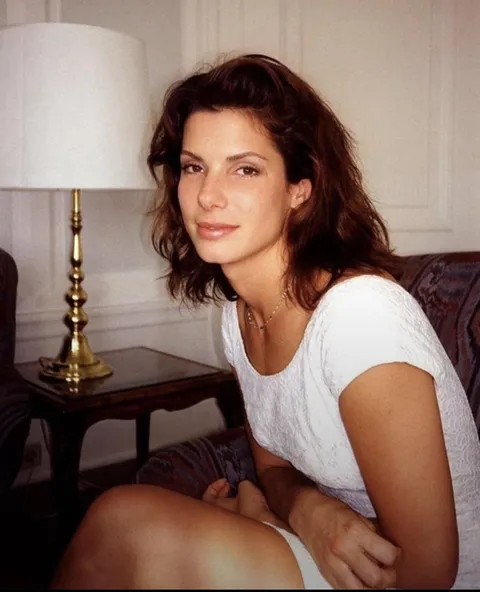 Sandra Bullock, 1994