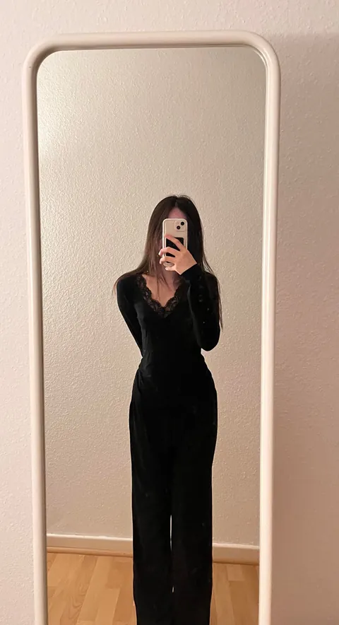 touching myself before sleep is a must for me