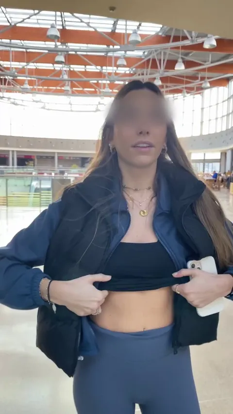 Can’t help but to flash whenever I’m told to do it