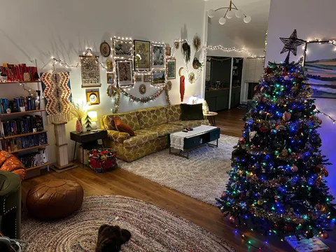 I want to leave the Christmas decorations up forever :(