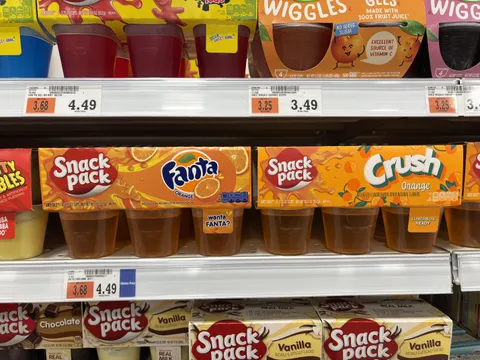 Snack Pack sells the exact same flavor twice with different brands attached