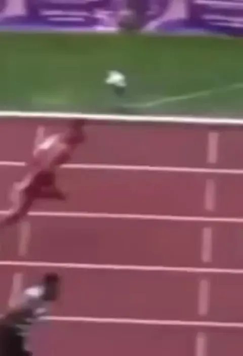 What kind of finishing is this?😭