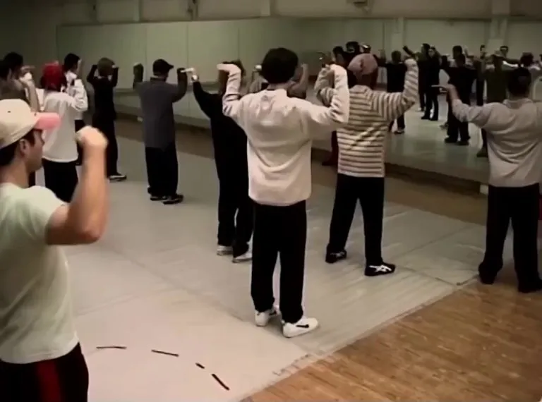 The making of Daft Punk's "Around the world" music video in 1997, directed by Michael Gondry