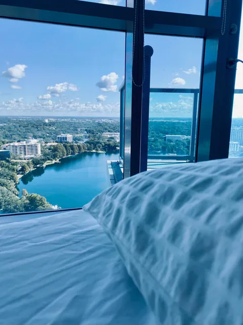 Used to wake up to this and go to bed to that for 1.5 years