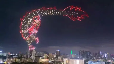 Satisfying motion of Drones at the Dragon Boat Festival in Shenzhen, China