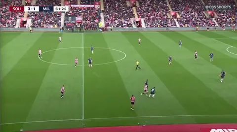 Southampton [4]-1 Millwall - Cycle Larin great goal 62'