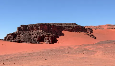 Tasilli n'Ajjer, Algeria : the most scenic desert in the world.