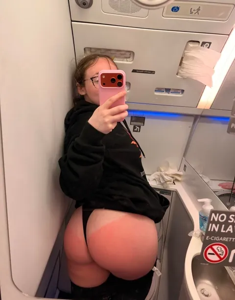 Which pic of my white ass makes you the hardest? 1-20