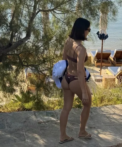 Camila Mendes