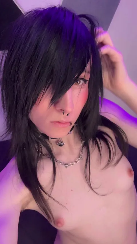 My fuckable Emo body