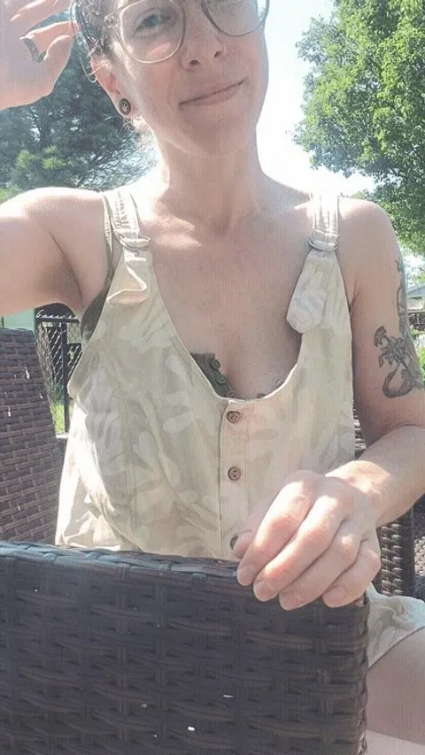 Cooling them off 😋