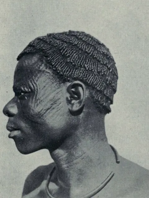 Men's hairstyles in pre-colonial Africa