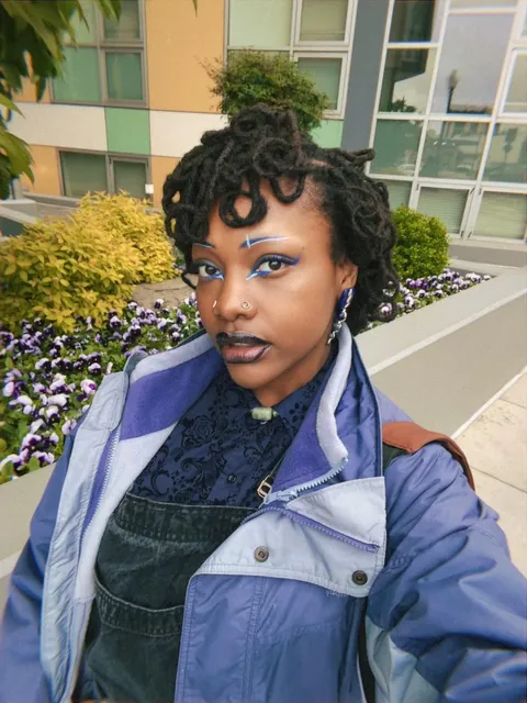 7 days of makeup with no eyebrows <3