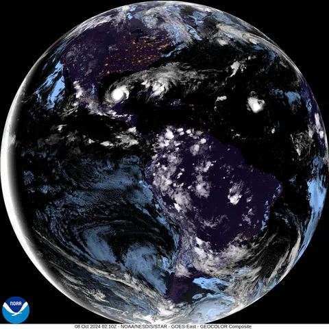 Hurricane Milton looking very ominous in this view of the earth 😳