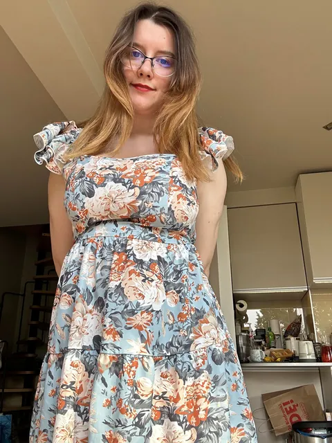It's finally a sundress season so enjoy my curves in a dress! (;