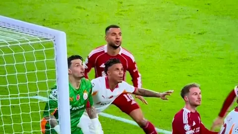 Liverpool disallowed goal vs Galatasary