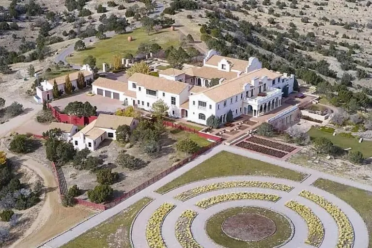 Jeffrey Epstein‘s Properties and Private Islands