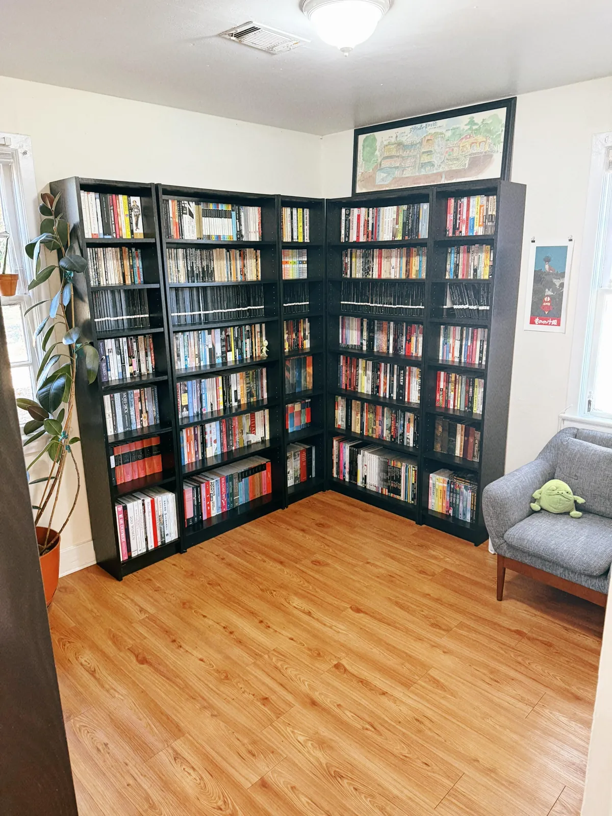 My cozy plant-filled apartment in Alabama (I’ve been told!)