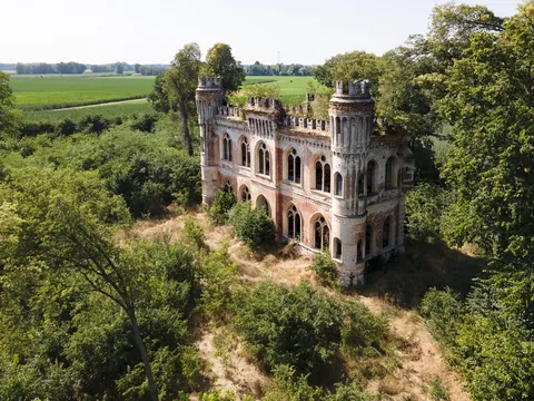 Little castle out in the fields