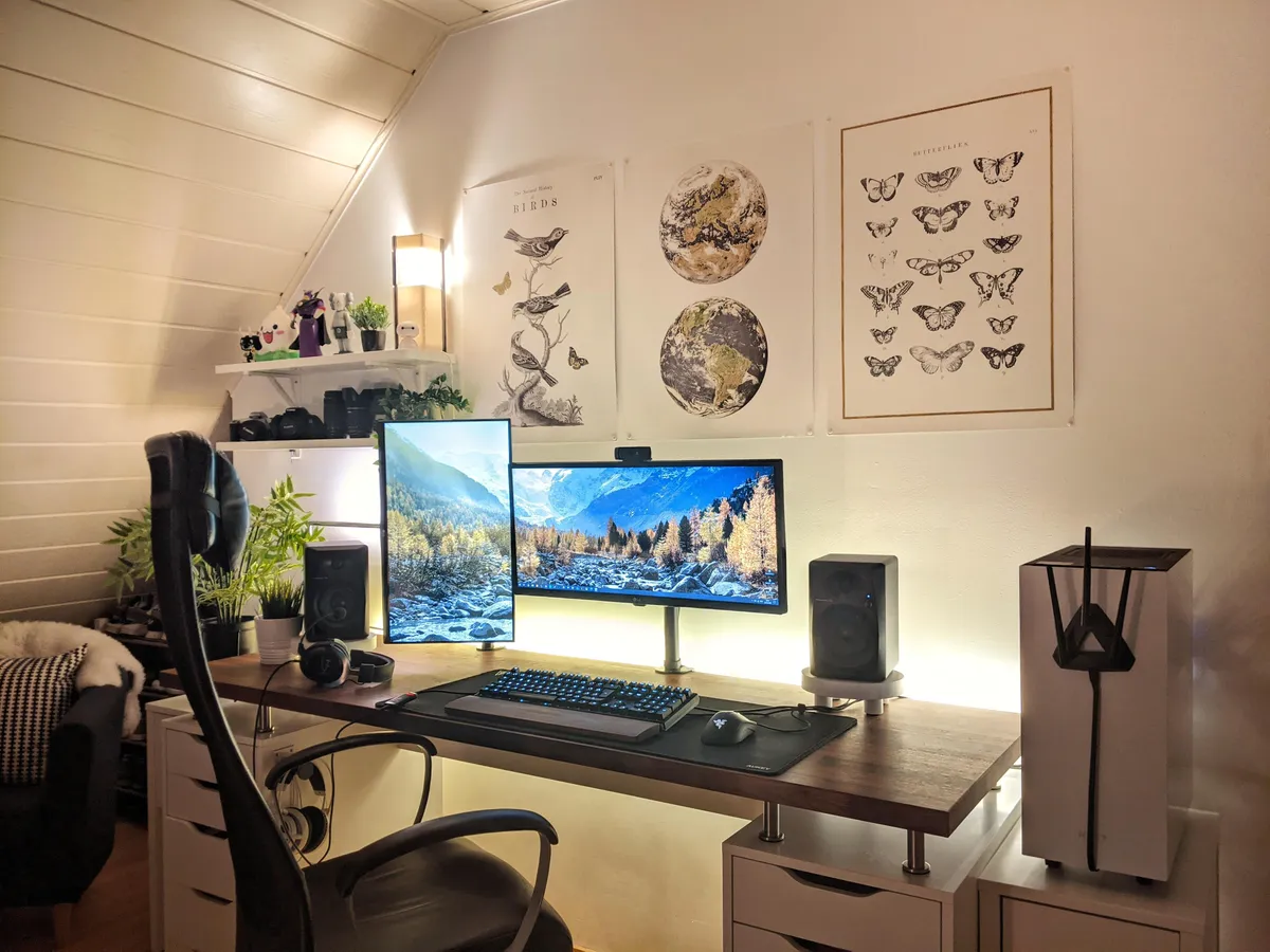 My warm and cozy battlestation 2.0