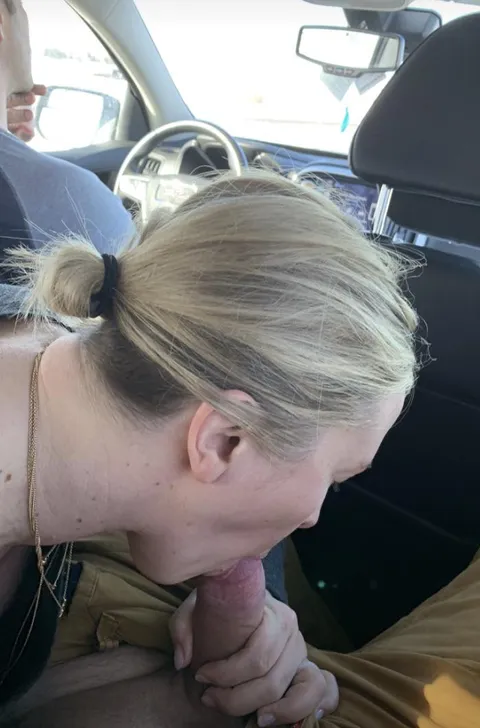 Love being the entertainment on long road trips!