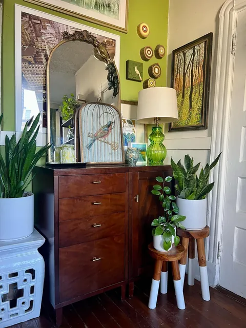 My sisters apartment in Boston (Beacon Hill)