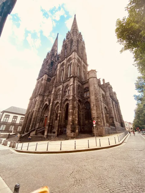 Pictures from my trip through France in the summer